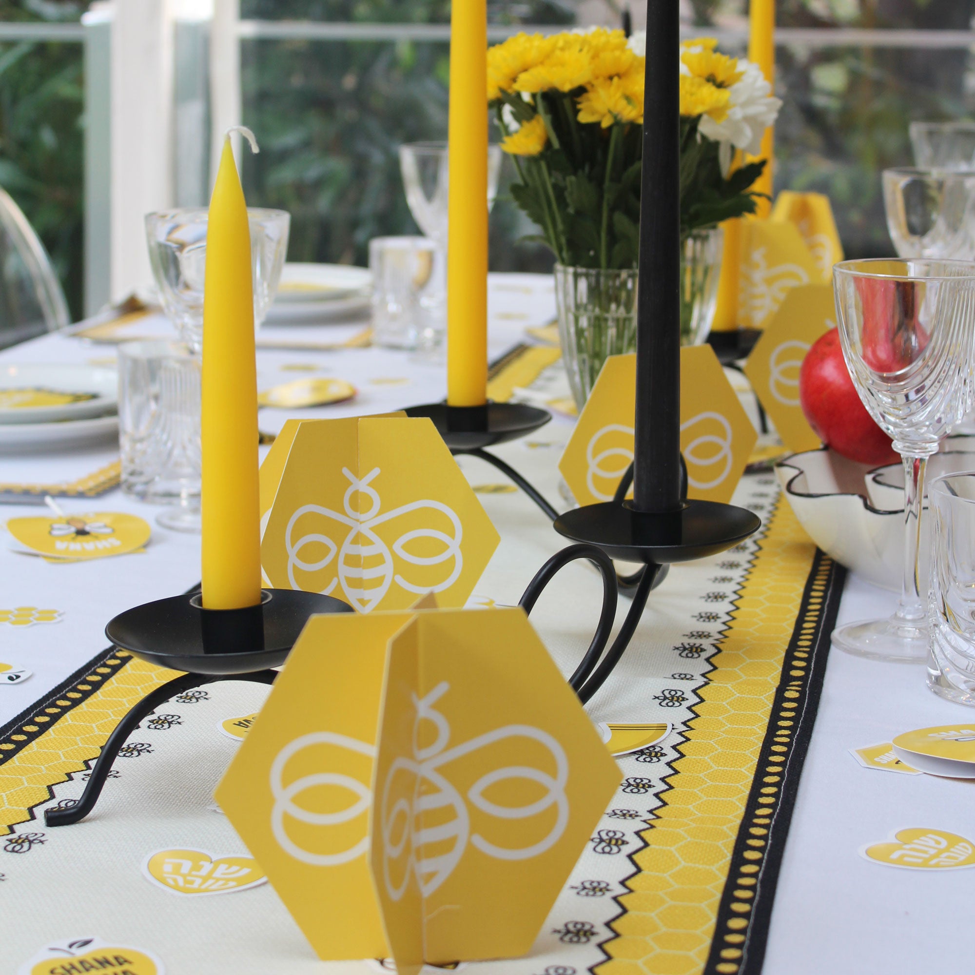Honeycomb 3D Bee Rosh Hashanah Table Decor, Pack of 6