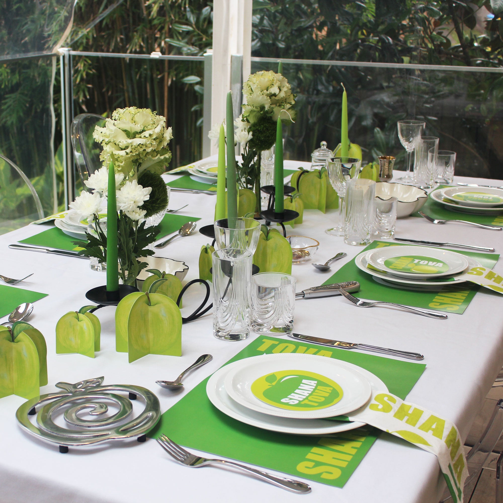 Green Apple Placemat Set of 10 for Rosh Hashanah