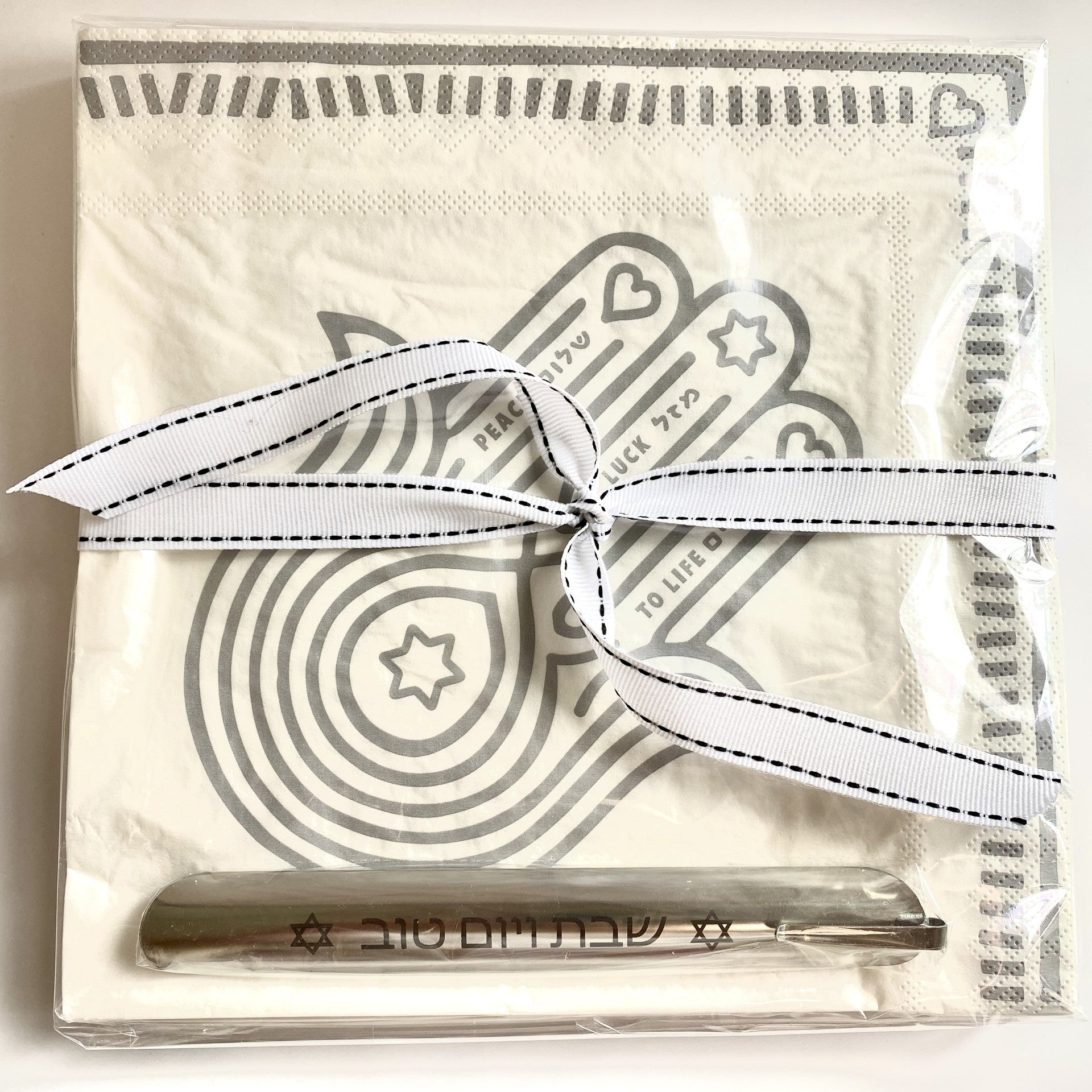 Hamsa Gift Pack Crumb Sweeper + Serviettes