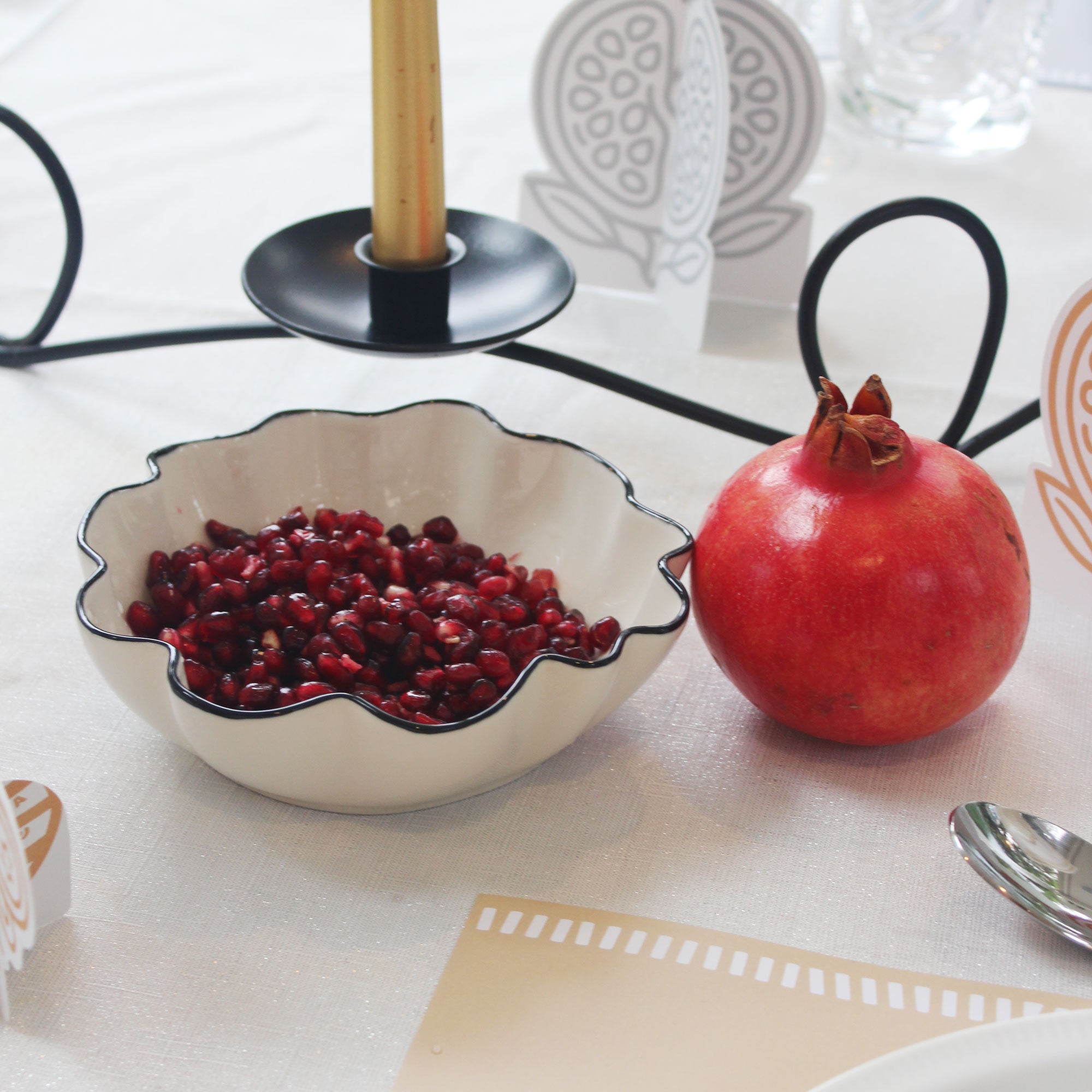 Scalloped Ceramic Bowl Small